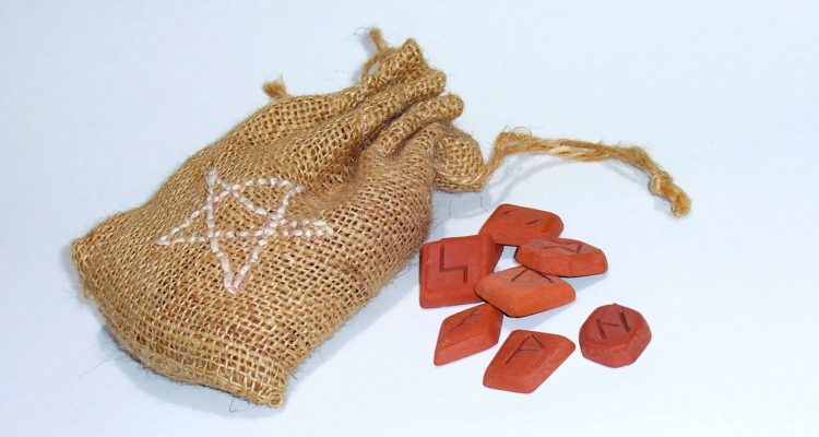 Runes - Runas - Viking - Vikingo
